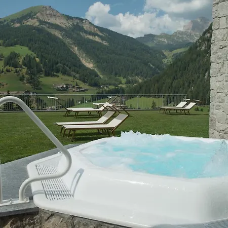 Dlaces 3* Selva di Val Gardena